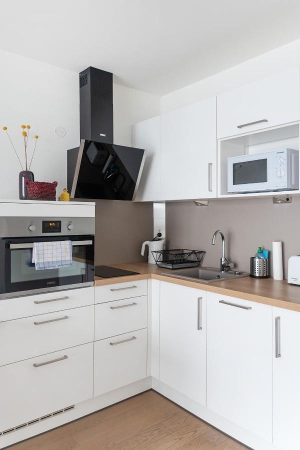 Quiet And Cozy Apartment Next To Mariahilfer Strasse And Naschmarkt With Ac, Minimum 30 Nights Wiedeń Zewnętrze zdjęcie